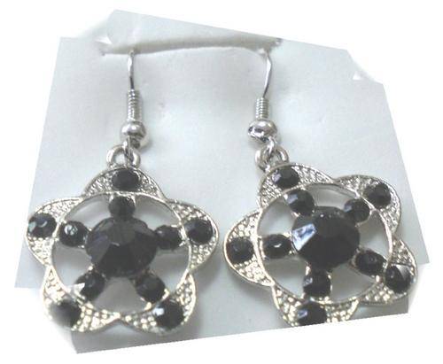 BUY 1 GET 1 FREE PROMO - CRAZZZY R1 AUCTION - DIAMANTE EARRINGS