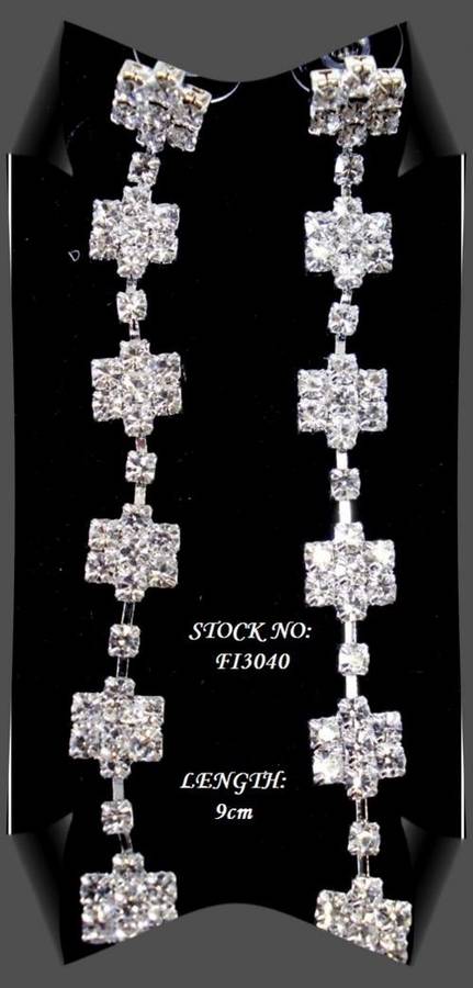 CRAZZZY R1 AUCTION - DIAMANTE LONG EARRINGS