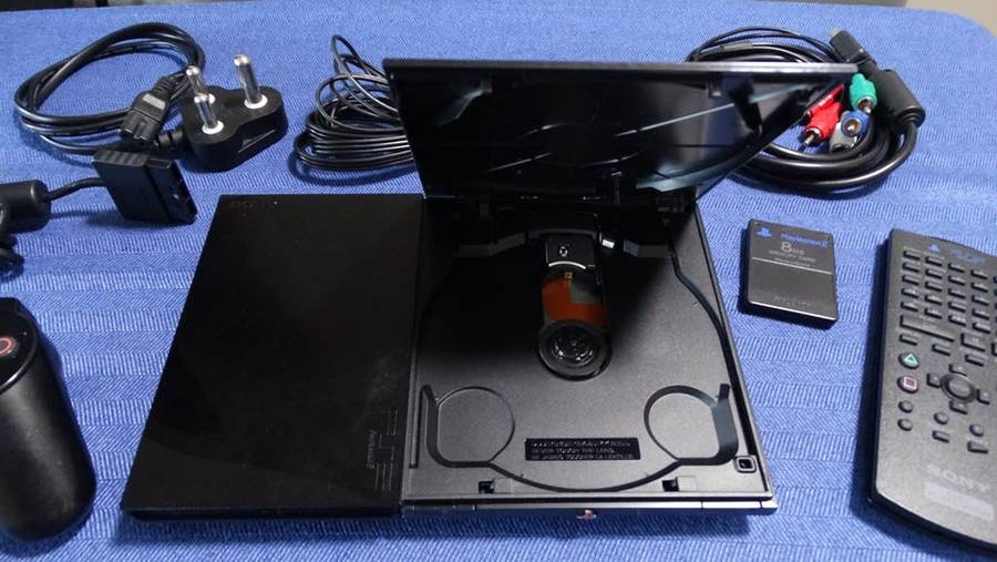Sony PlayStation 2 Slim Premium Bundle