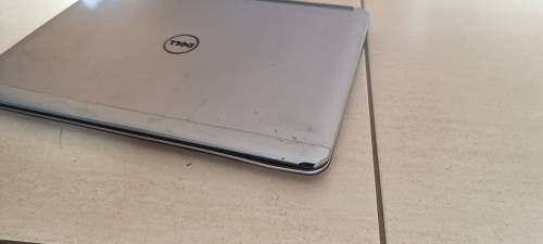 Dell Latitude E7240 2.1Ghz I7 4th Generation