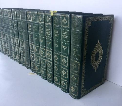 HARDCOVER 16 BOOK DICKENS COLLECTION!! HIGHLY COLLECTABLE! *PRINTED IN SWITZERLAND*