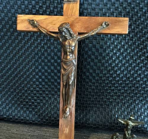 COLLECTION OF BEAUTIFUL CHRISTIAN ITEMS! *SOLID BRONZE QUILL REST* *ANTIQUE*