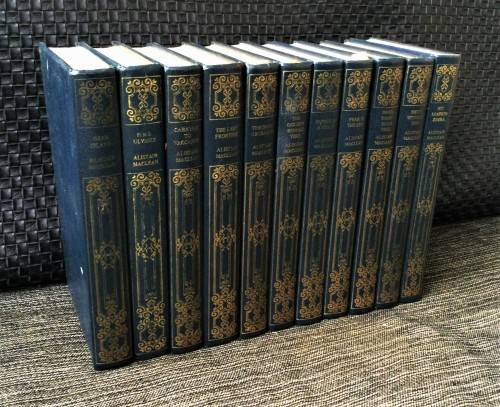 BEAUTIFUL 11 x BOOK COLLECTION OF THE WORKS OF ALISTAIR MACLEAN!