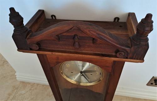 LARGE SOLID HARDWOOD GERMAN WALL CLOCK! *PENDULUM MOVEMENT*