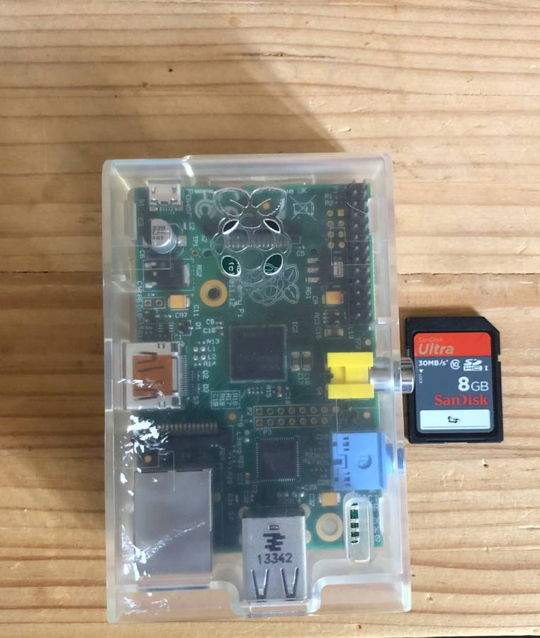 Raspberry Pi model B 512Mb RAM