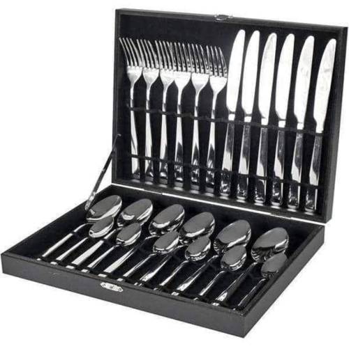Silver cutlery set