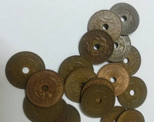 19 x Rhodesia & Nyasaland 1 Penny and 7 x S.Rhodesia 1 Penny... As a lot