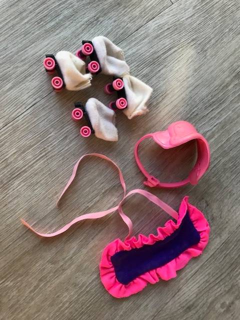 Vintage G1 My Little Pony Wear "Great Skates"