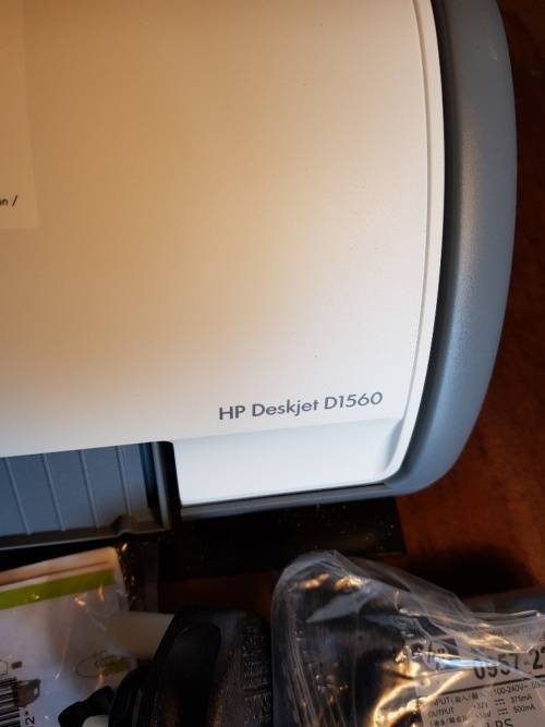 HP Deskjet D1560 Colour printer