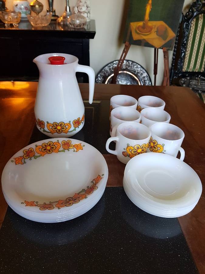 Rare Vintage Schott Jena Glass decanter, 6 plates. 6 cups and saucers. Marked