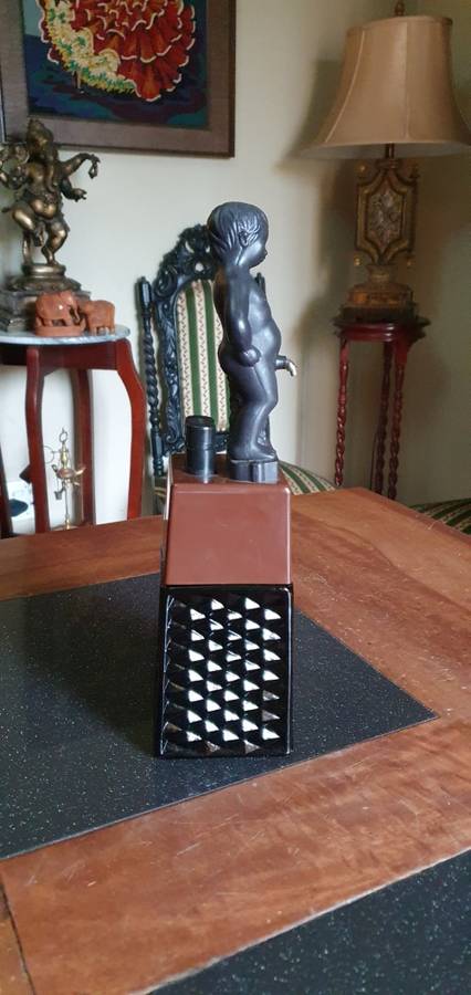 RARE Vintage Bonny Boy Liqour Dispenser. Working