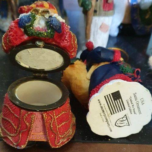 Beautiful Three Wismen Candles and Christmas Decor.