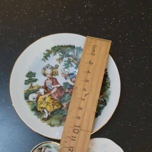 Assorted Vintage Display Plates