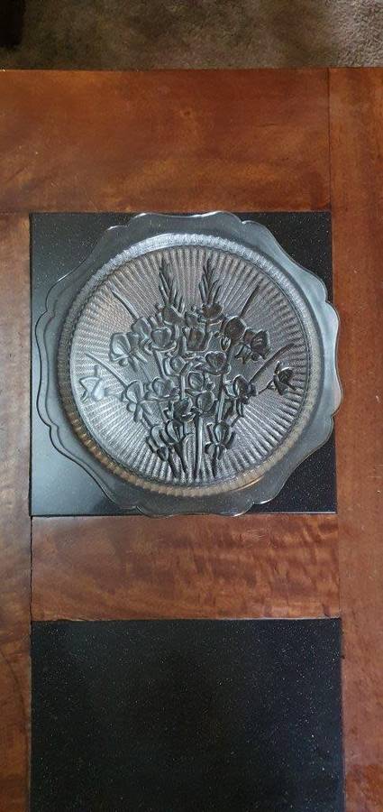 *Beautiful Glass Serving Tray.*