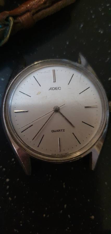 Assorted Vintage watches plus a few extras