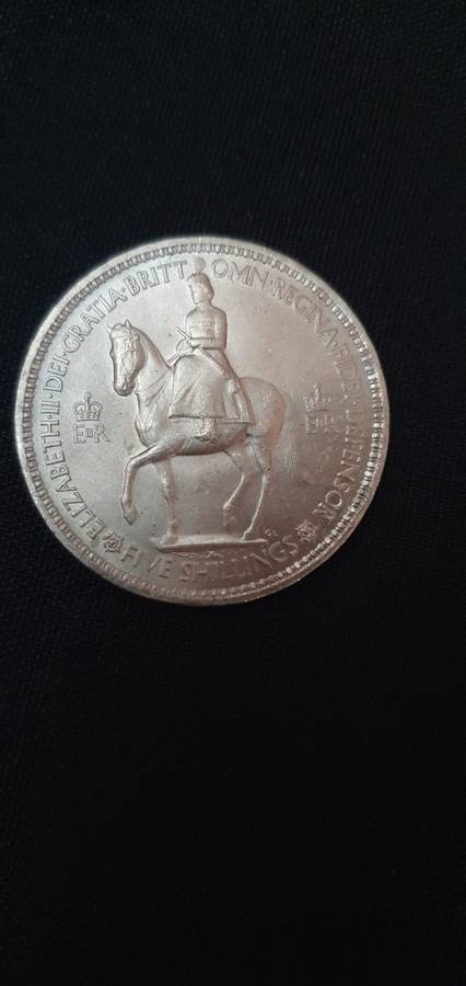 Vintage 1953 Five Shilling Coin.