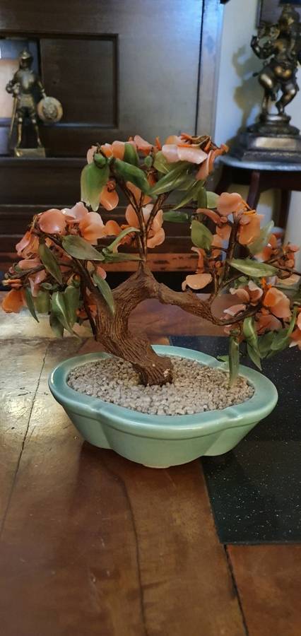 Stunning Floral Ornament