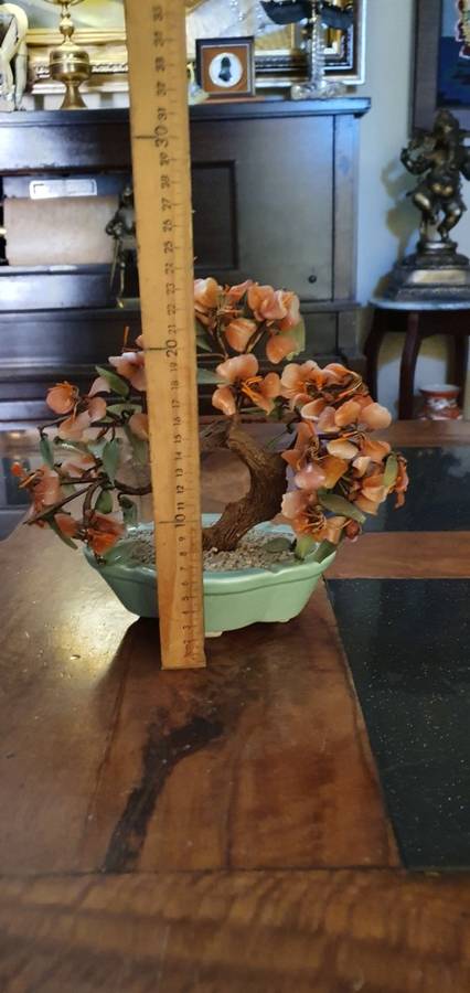 Stunning Floral Ornament