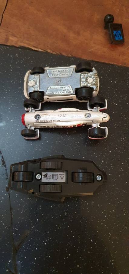 A Lot of Collectable LEGO People Plus a few Extras