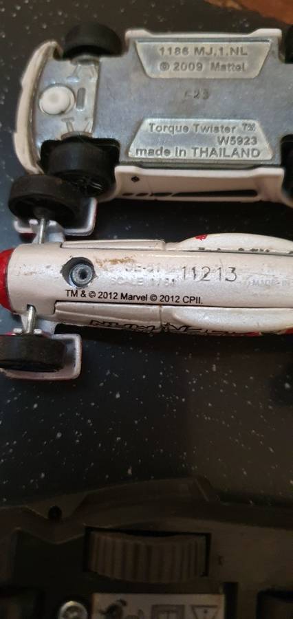 A Lot of Collectable LEGO People Plus a few Extras