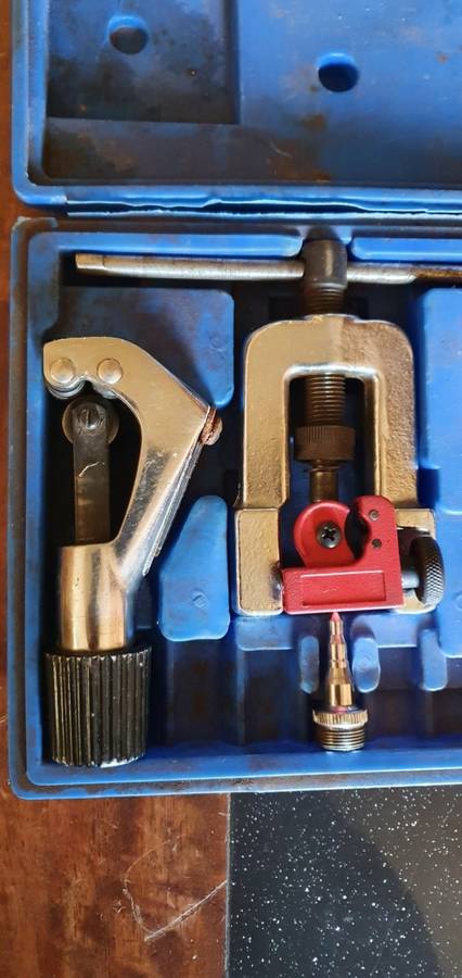 heavy Duty Flaring Tool Kit plus Tube Cutter