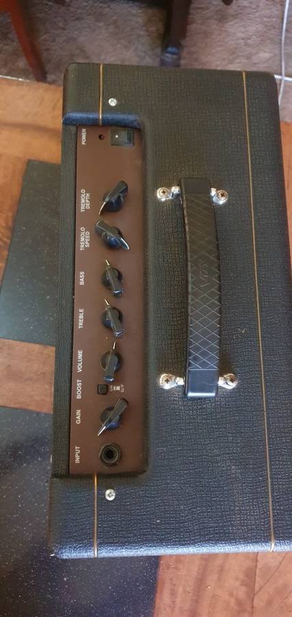 Amazing VOX Amplifier Pathfinder 15