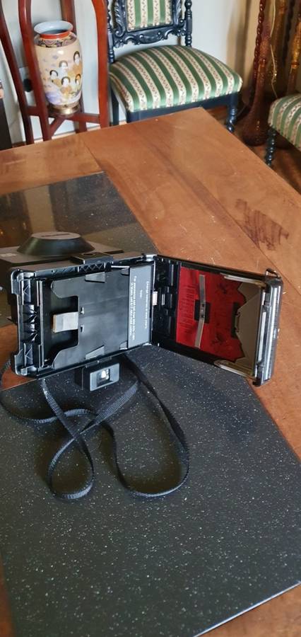 Vintage Polaroid Instant Camera EE 100 Special