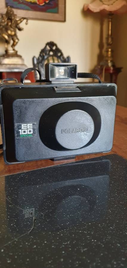 Vintage Polaroid Instant Camera EE 100 Special