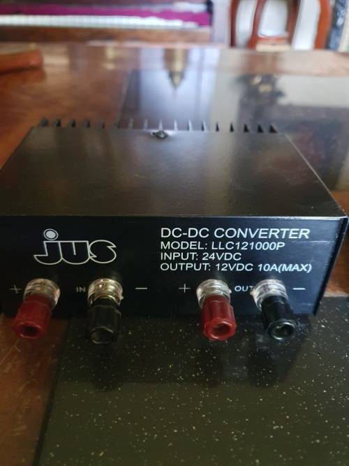 24v DC-DC Convertor+  Labgear 1-4 HDMI Splitter