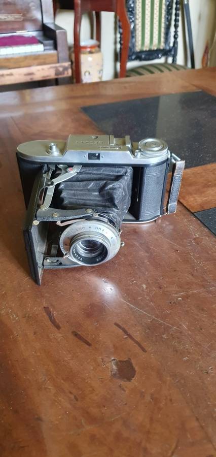 Vintage Voighander  Bessa- 1 Camera