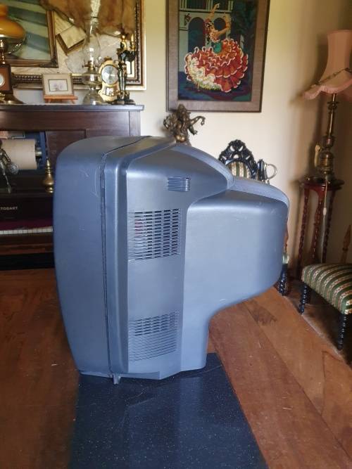 LG Television