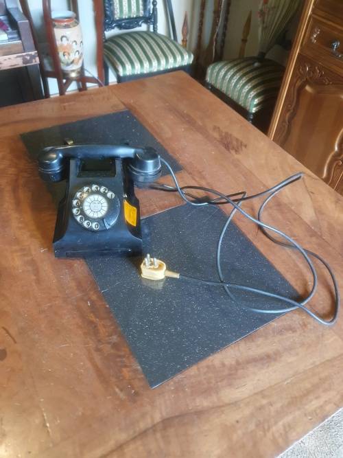 Vintage Dial Telephone