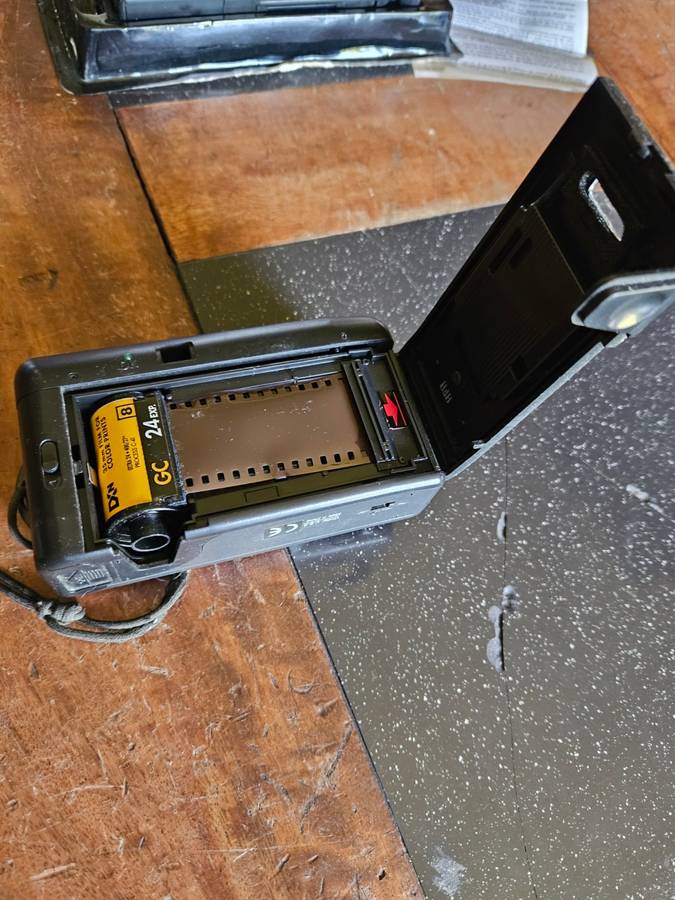 Various Vintage Cameras