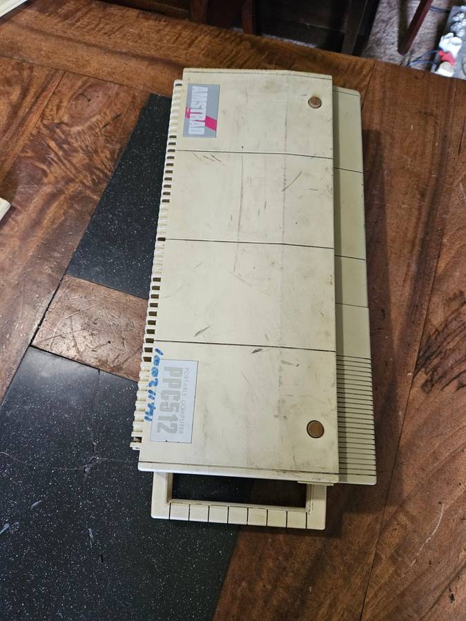 Vintage Amstrad Portable Personal Computer PPC 512