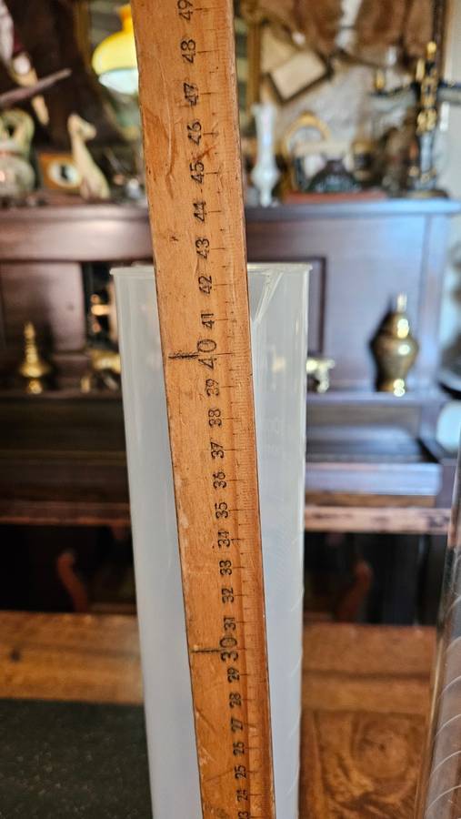 Tall Glass & Plastic Beakers