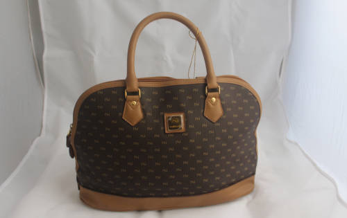 Luigi Mallavelli Milano Leather Handbag Mint Condition