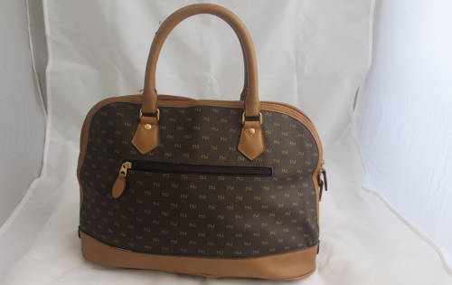 Luigi Mallavelli Milano Leather Handbag Mint Condition