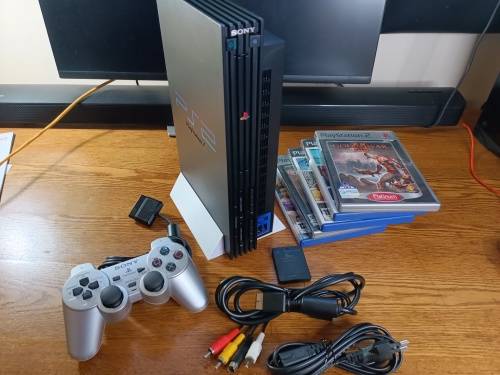 Sony Playstation 2 Phat for sale with S-VIDEO CABLE