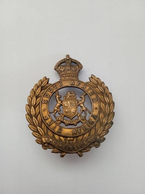 WW2 SA Engineers Corps Cap Badge