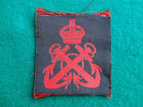 ROYAL NAVY WW2 PETTY OFFICER RANK WINTER UNIFORM - FINE TYPE EMBROIDERY