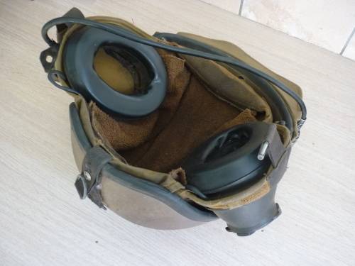 RATEL CREW COMMANDER HELMET SADF ERA - LOOM, INTERIOR & EAR CUPS IN GOOD CONDITION