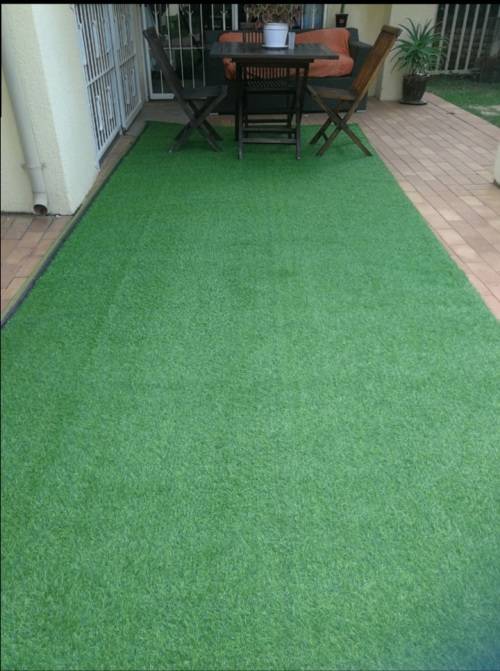 25m x 2m Artificial Grass Roll - 10mm