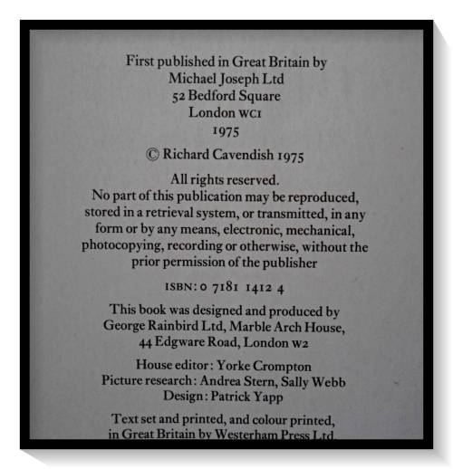 THE TAROT by RICHARD CAVENDISH - First Edition Hardcover - 1975 - Michael Joseph Ltd.