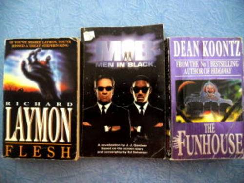 3 x Paperbacks for R20!!!!!!!!!!  -  See Larger Image (Koontz, Laymon, MIB)