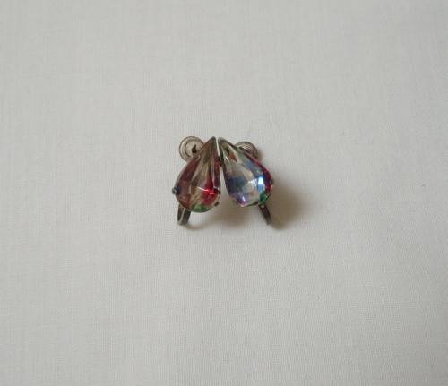 VINTAGE PAIR AURORA BOREALIS CRYSTAL SCREW-ON EARRINGS