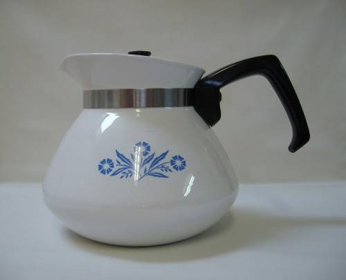 CORNING WARE BLUE CORNFLOWER MODEL P-104 TEAPOT