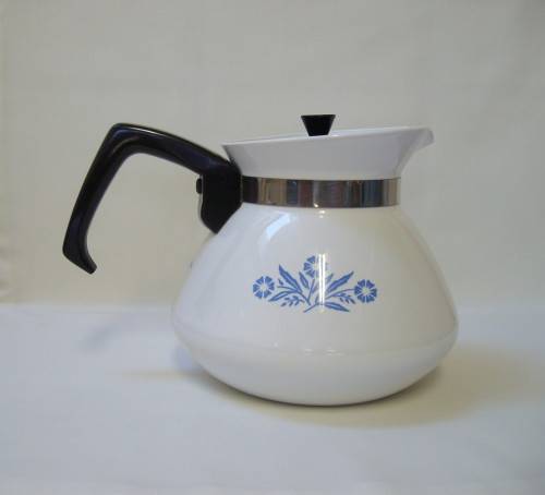 CORNING WARE BLUE CORNFLOWER MODEL P-104 TEAPOT