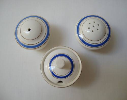 VINTAGE FOREIGN CERAMIC CRUET SET