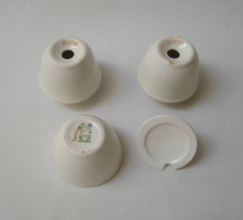 VINTAGE FOREIGN CERAMIC CRUET SET