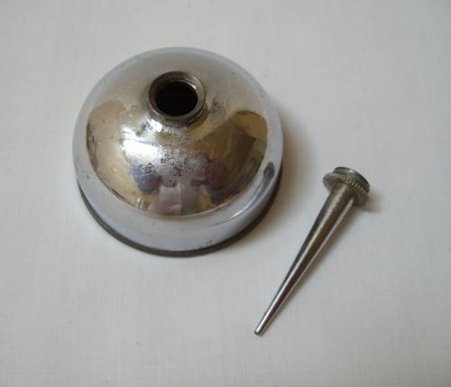 VINTAGE CHROME-PLATED MINIATURE OILCAN